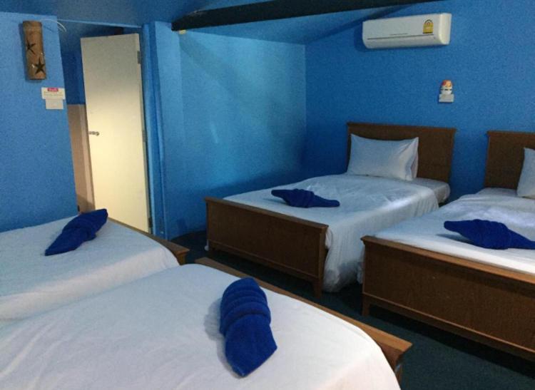 The Lazy Bar And Guesthouse Krabi ภายนอก รูปภาพ
